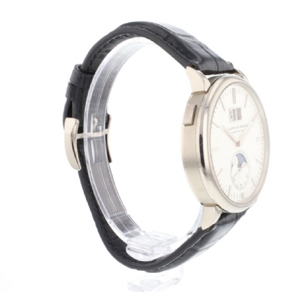 A lange & sohne saxonia moon phase hotsell