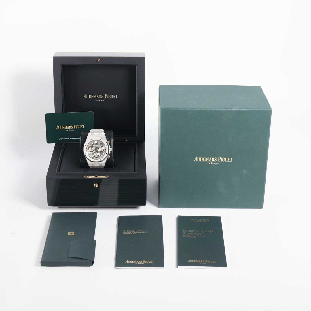 Royal Oak Chronograph 41MM White Gold Frosted Limited - Audemars 