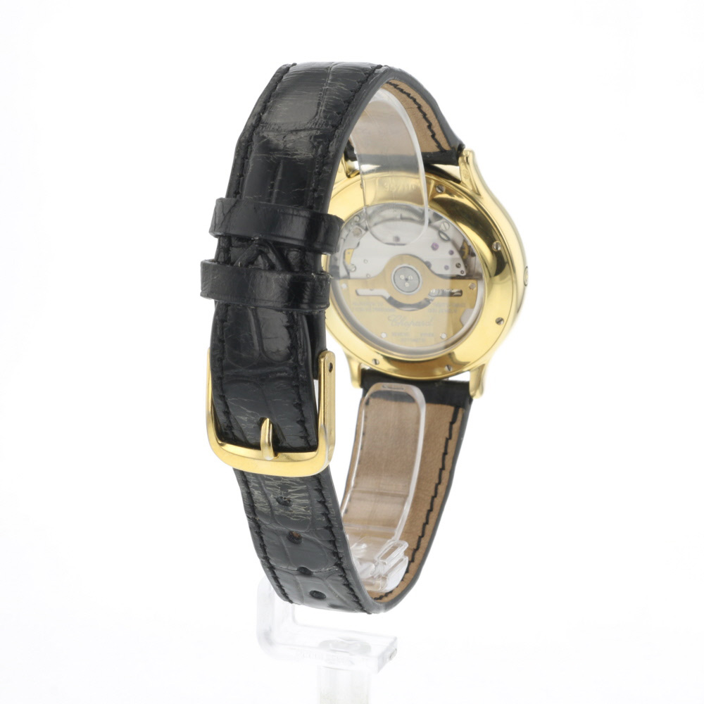 luna-d-oro-perpetual-calendar-yellow-gold-chopard-service-23-chopard